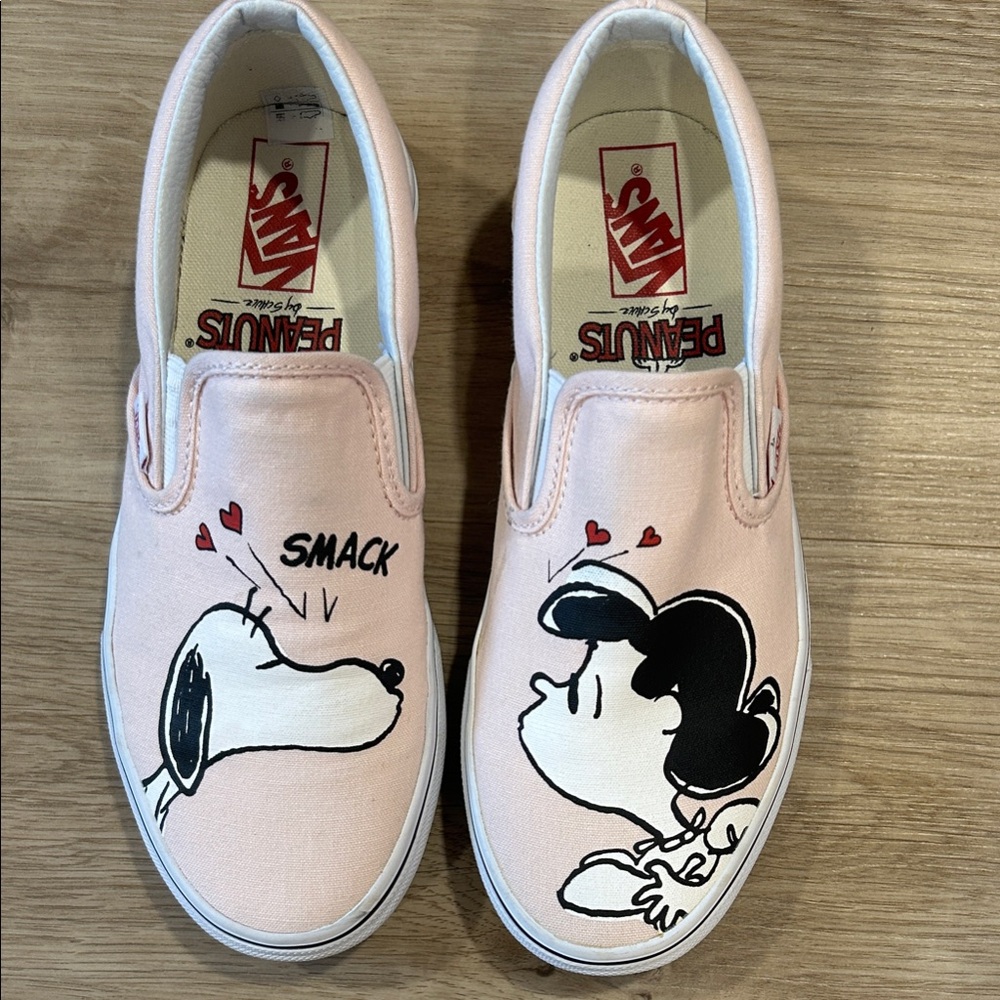Vans Peanuts Pink Slip-On Sneakers Women’s size 7